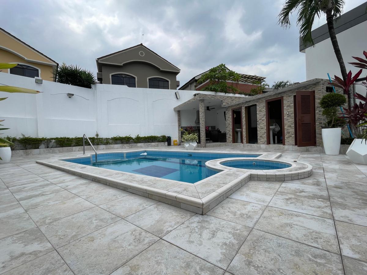 Casa de Venta Ceibos Norte, Hermosa y Remodelada, Guayas — imagen 7