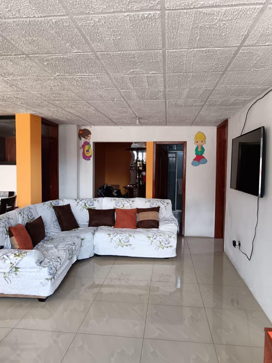 En Venta Casa Rentera Sur de Quito Ciudadela Ibarra Chillogallo — imagen 7