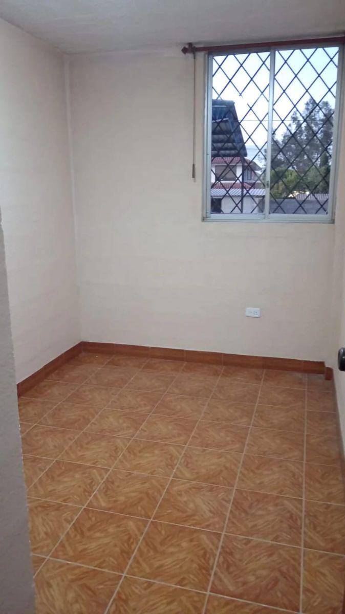 Casa en Venta en Marianitas, Calderon — imagen 5