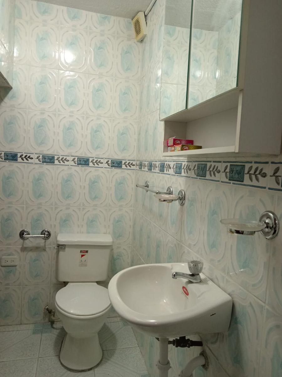 Casa en Venta en Marianitas, Calderon — imagen 3