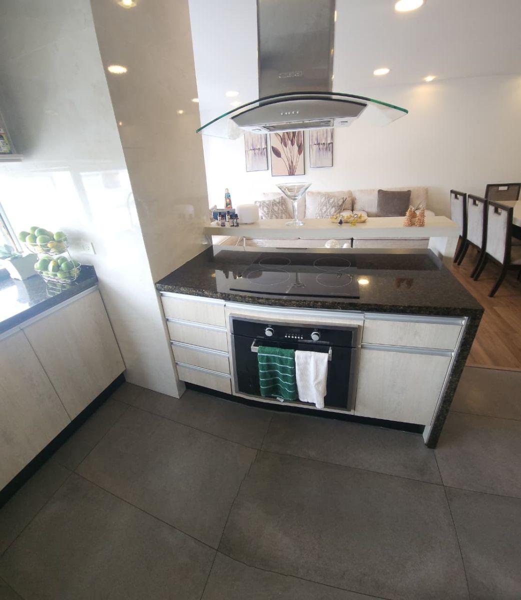 Vendo Departamento de 3 Dorm. Urbanizacion Ron Muñoz — imagen 9