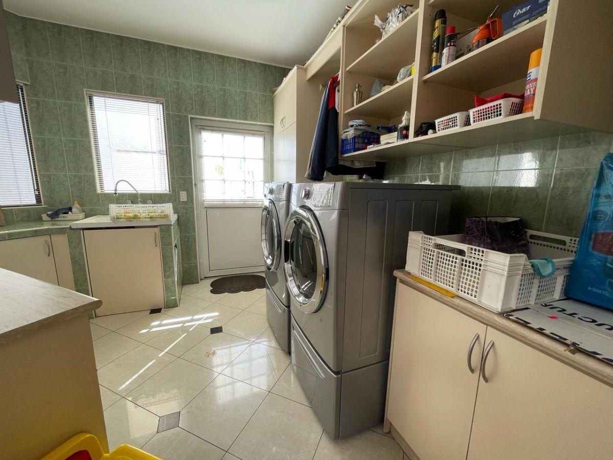 Casa de Lujo en Venta | Cumbayá – Urbanización Exclusiva — imagen 8