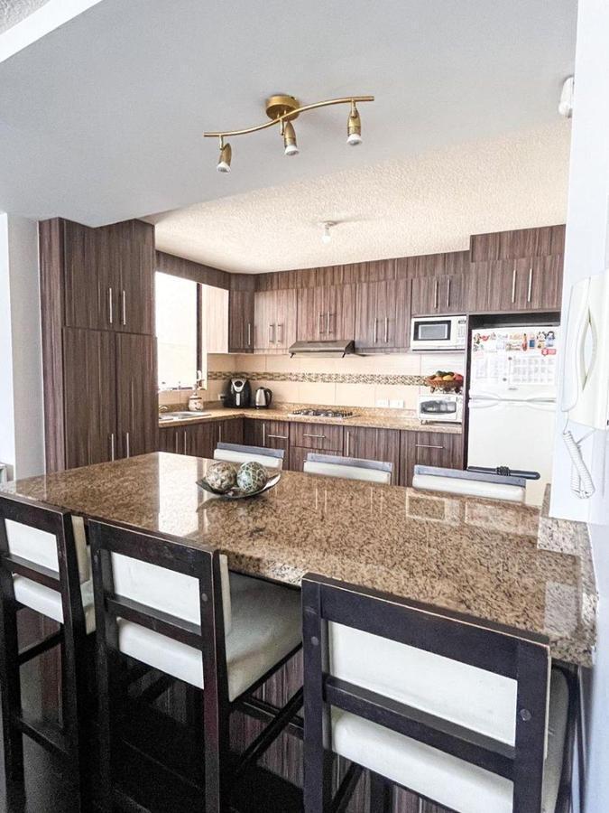 Vendo Departamento de 3 Dorm. Remodelado en El Sector de Solca o Embajada Americana — imagen 6