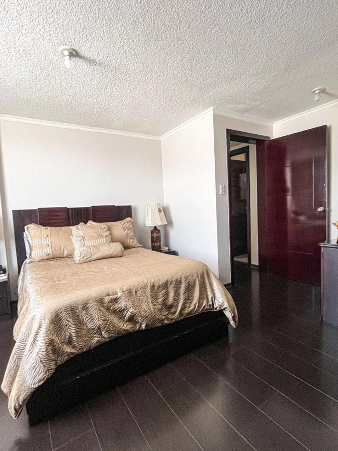 Vendo Departamento de 3 Dorm. Remodelado en El Sector de Solca o Embajada Americana — imagen 2