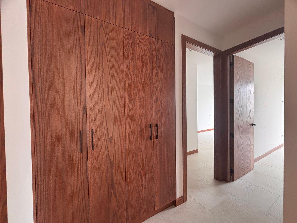 Vendo a Estrenar Departamento de 108 m y Terraza 18 m en Santa Lucía Cumbayá — imagen 2
