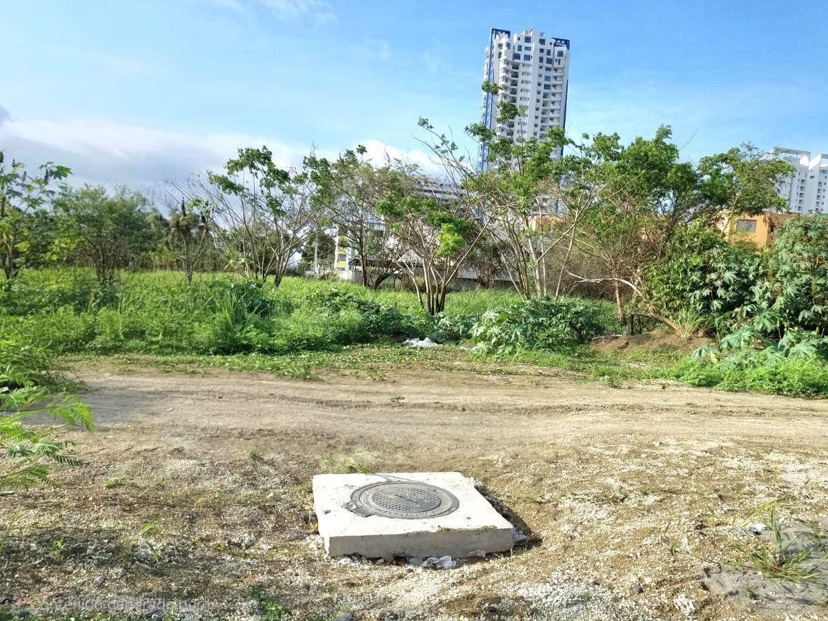 Se Vende Terreno en Tonsupa, Atacames — imagen 6