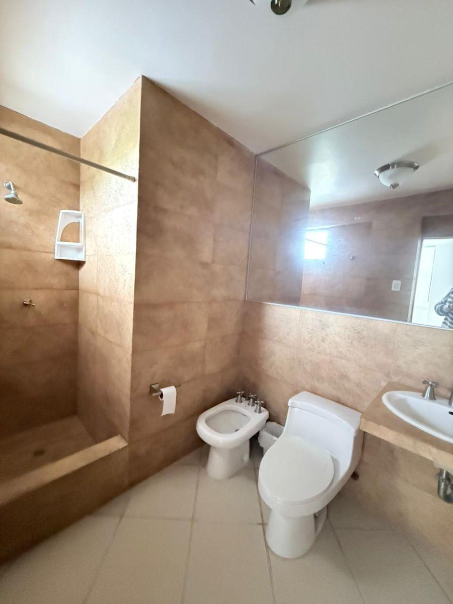 Departamento con 3 Habitaciones en Venta en Malecón de Salinas — imagen 6