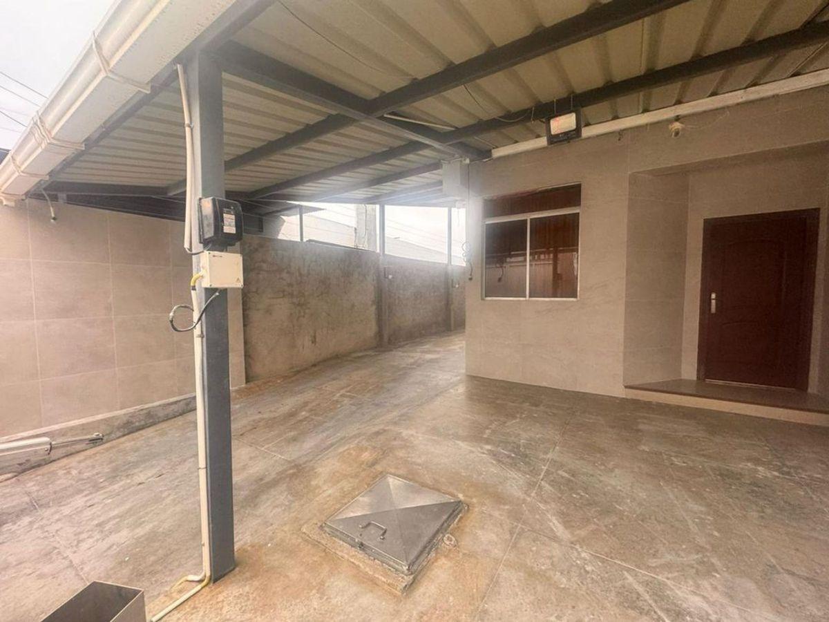 Casa de Venta en Manta Zona Universitaria, Manabí — imagen 9