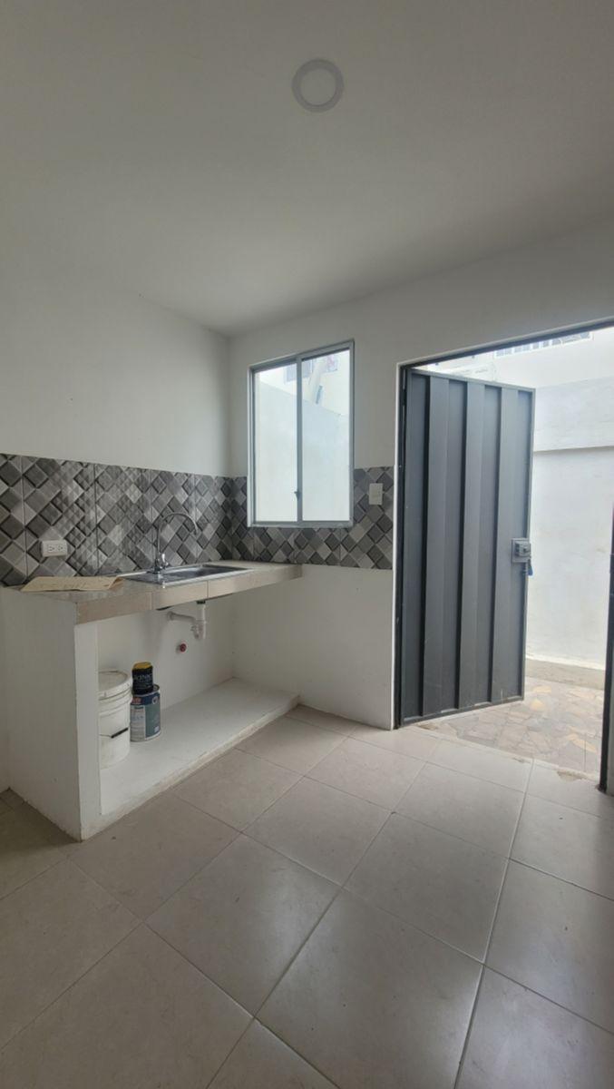 En Venta Linda Casa de Una Planta Ubicada en Paseo del Sol 1, Sin Hipoteca, Libre de Gravámenes. Guayas — imagen 4