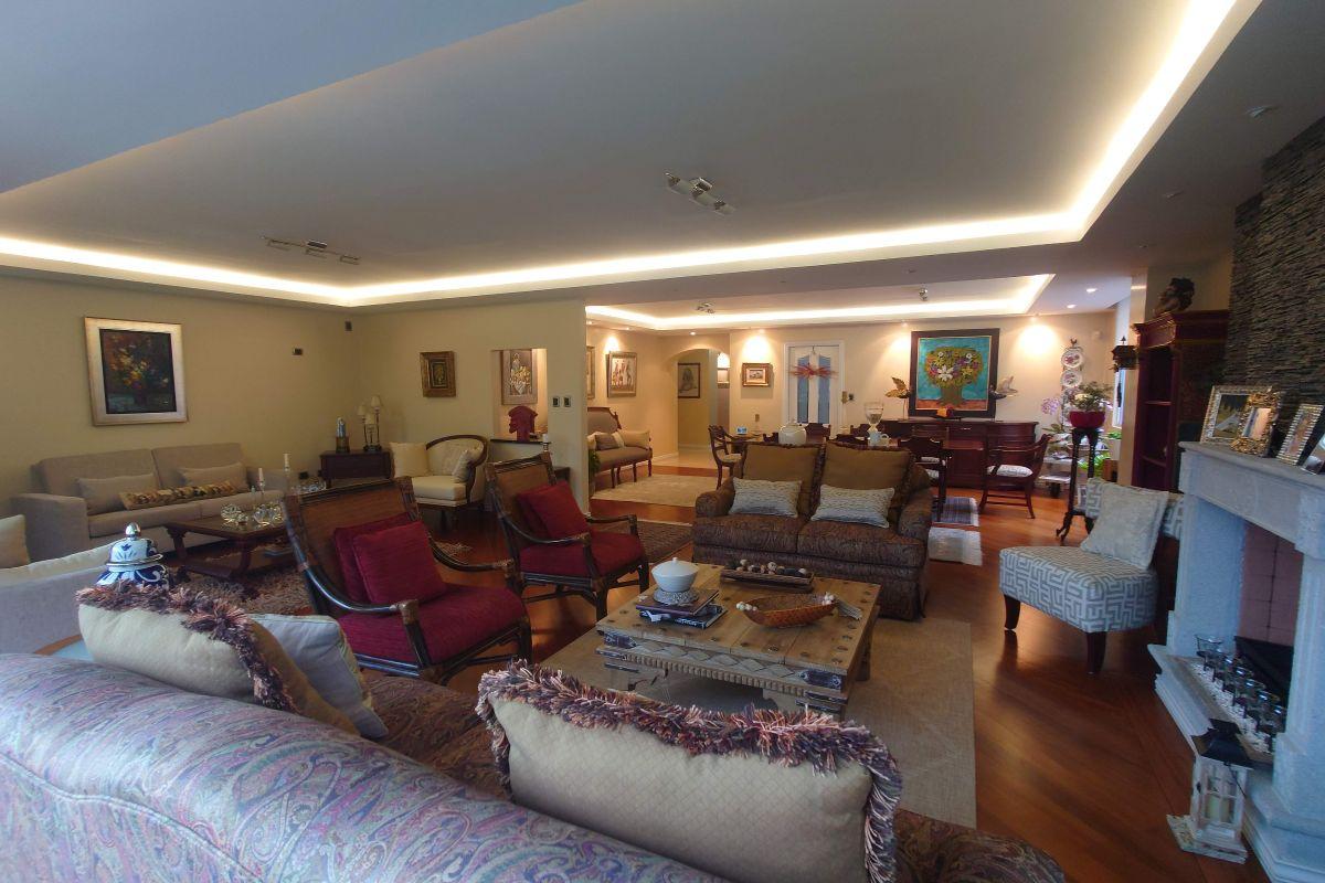 En Quito Tenis Está Su Mejor Inversión. Amplio y Seguro Departamento, El Inmueble Ideal en Quito. Provincia de Pichincha — imagen 5