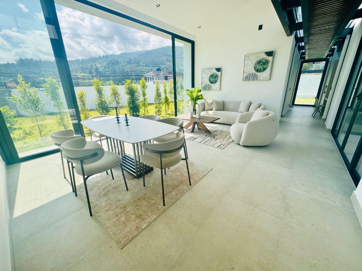 Casas Nuevas de un Solo Piso Venta Cumbaya — imagen 6