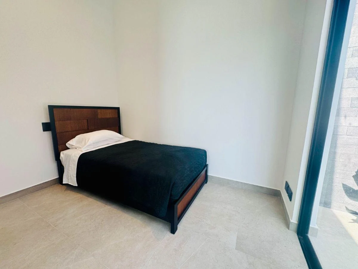 Casas Nuevas de un Solo Piso Venta Cumbaya — imagen 2