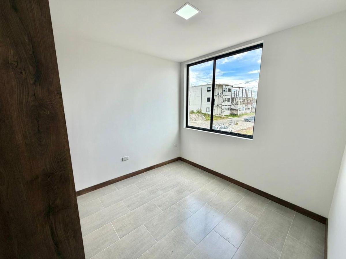 Casa Vip Conocoto — imagen 2