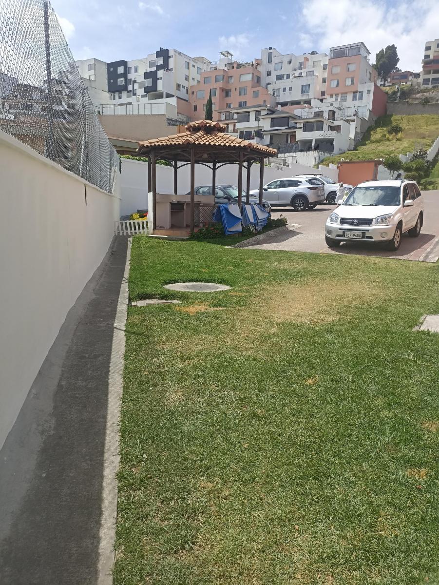 En Venta Hermosa y Amplia Casa, Conj Fontana del Sol, a 2 Minutos del Cc Condado — imagen 9