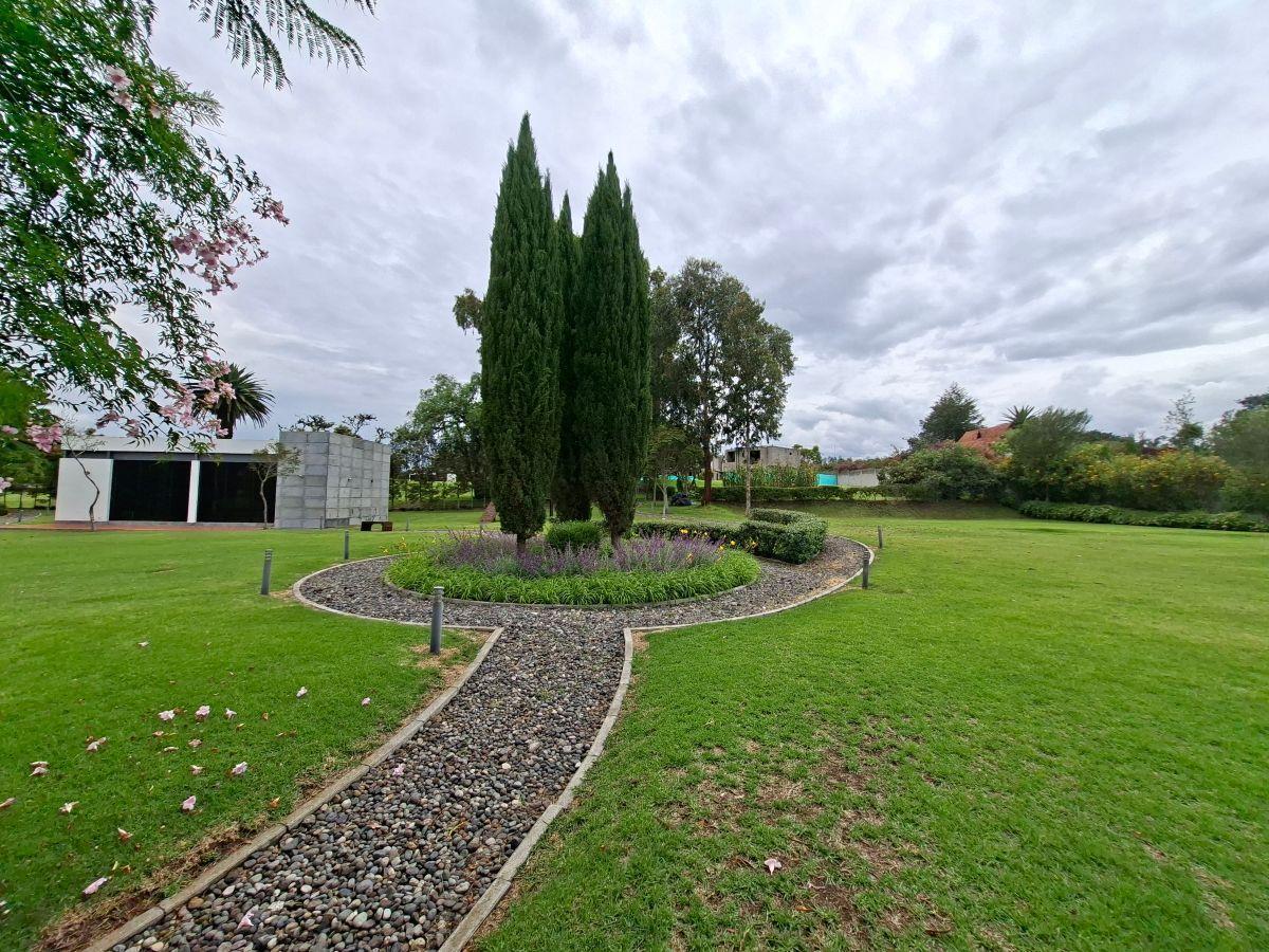 Vendo Espectacular Terreno en Urbanización de 24 Lotes en Puembo — imagen 10