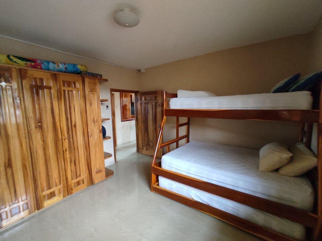 Casa con Piscina de Venta en Manta Zona Norte Ar, Manabí — imagen 5