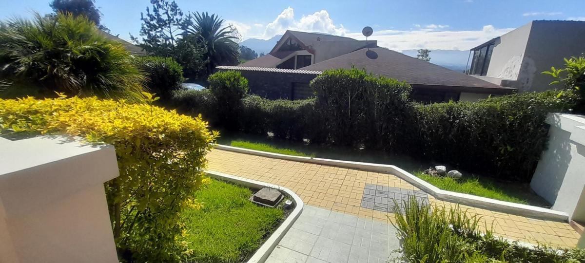 Casa en Venta en La Armenia. Valle de Los Chillos. Provincia de Pichincha — imagen 8