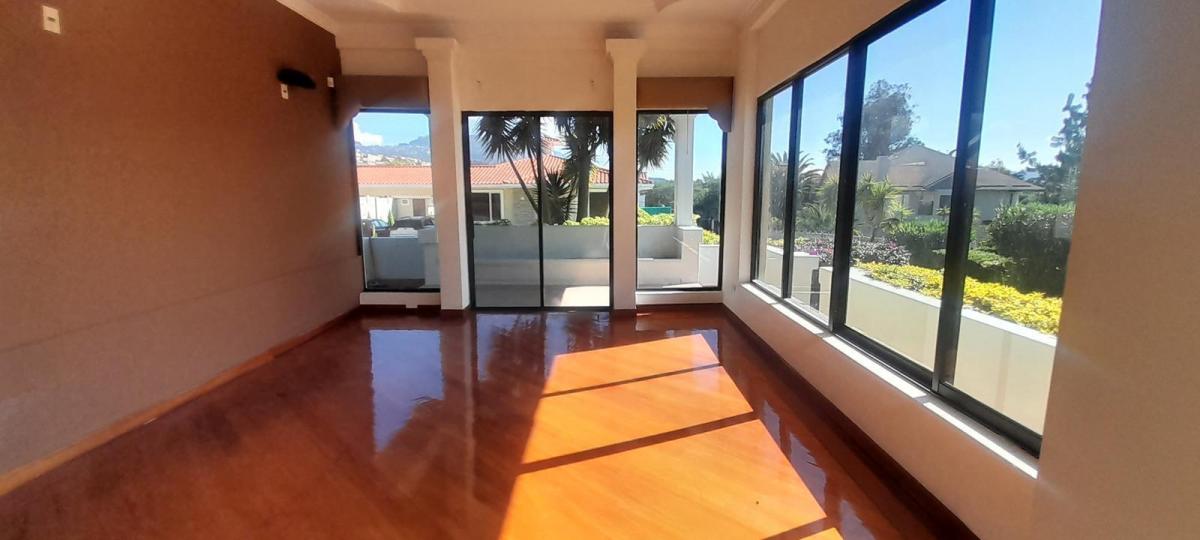 Casa en Venta en La Armenia. Valle de Los Chillos. Provincia de Pichincha — imagen 7