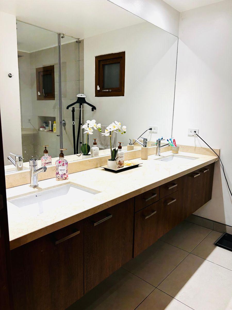 Fabuloso Departamento Sta Lucía con Hermoso Jardín de 170 m² — imagen 4