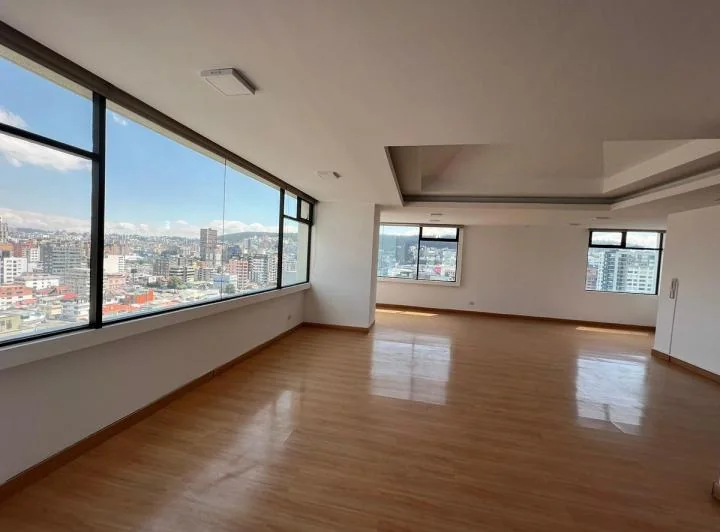 Mv - Sector La Carolina, en Venta en Edificio Corporativo Oficina de 174.1 m² — imagen 1
