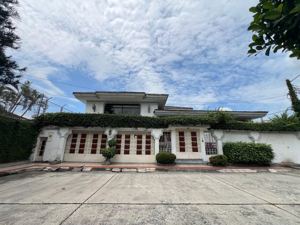 Se Vende Casa en Los Parques Sector Ceibos, Guayas — imagen 10