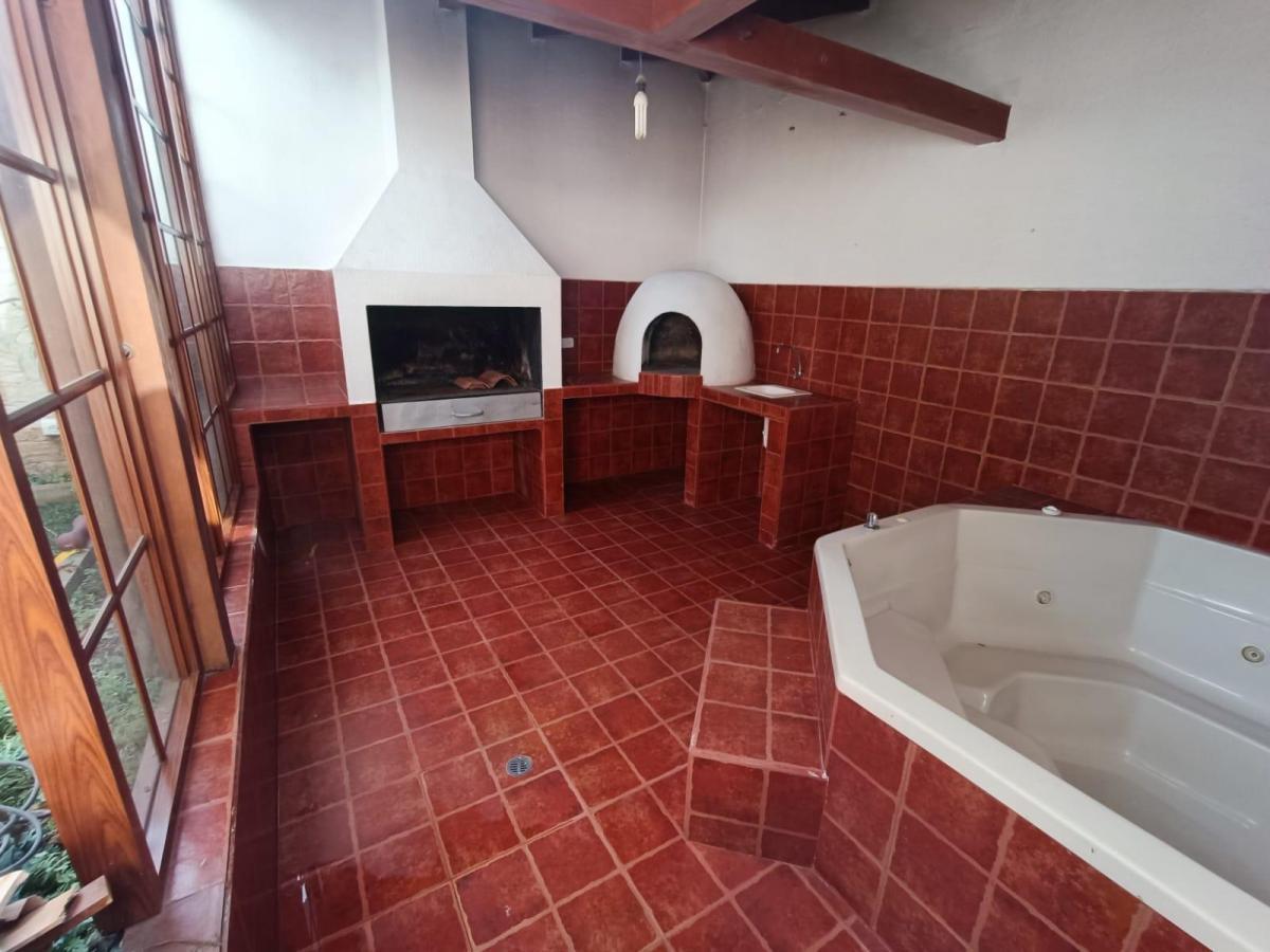 Vendo Hermosa Casa No Adosada Dentro de Conjunto Privado en La Intervalles /sv — imagen 4