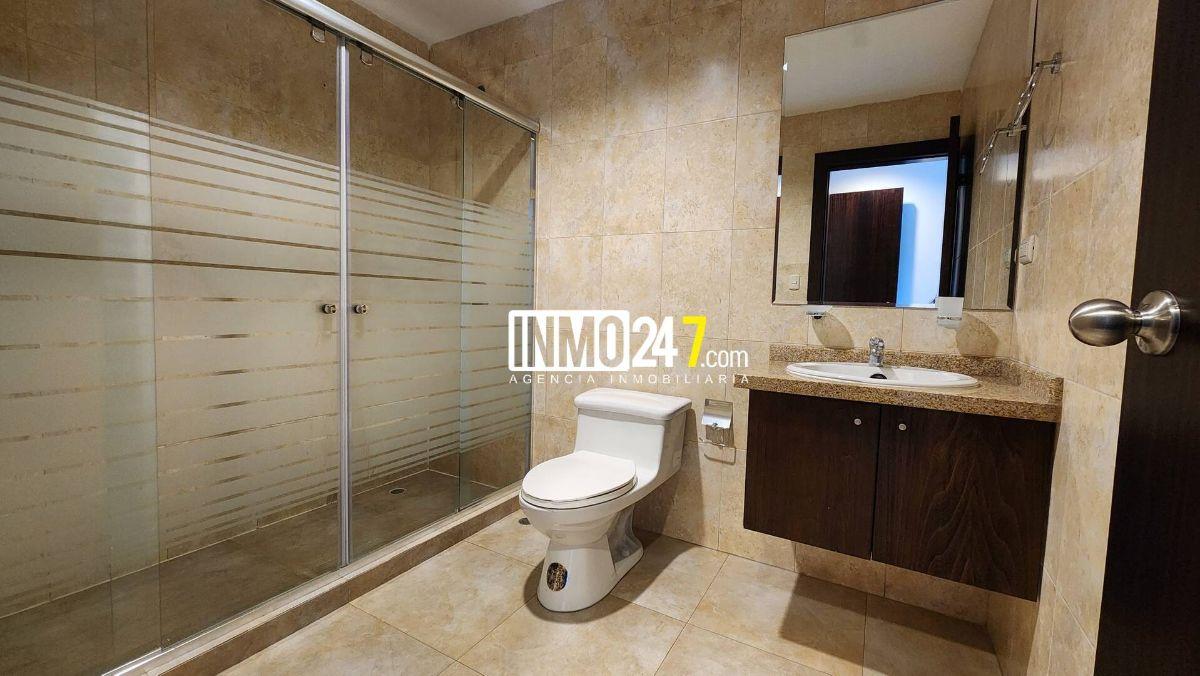 Dᴇᴘᴀʀᴛᴀᴍᴇɴᴛᴏ ᴅᴇ ᴠᴇɴᴛᴀ ᴇɴ Cᴜᴇɴᴄᴀ ᴅúᴘʟᴇx 3 ᴅᴏʀᴍɪᴛᴏʀɪᴏs, Azuay — imagen 3