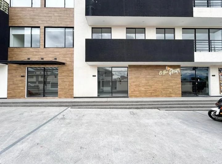 Venta de Local Comercial Sector Conocoto – Cerca del Mercado Central. Provincia de Pichincha — imagen 1