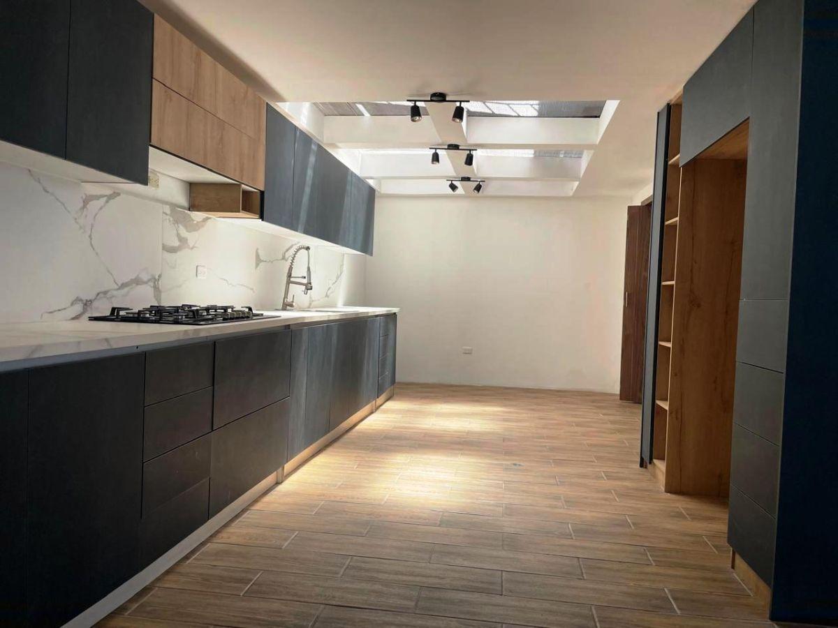 Casa en Venta 4 Dorm. y Urbanización Privada - Brasilia 2 - Quito — imagen 5