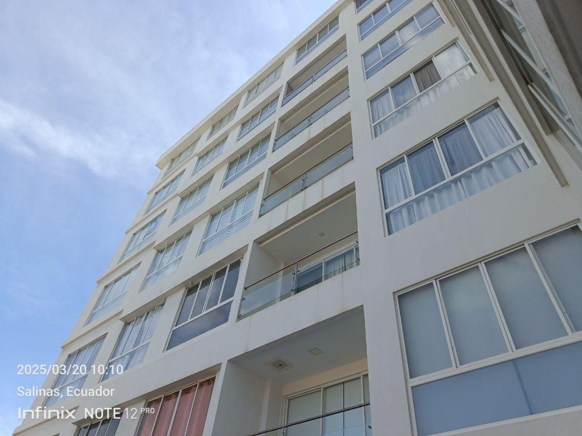 Vendo Departamento, Edificio Camboríu Suites, Salinas, Santa Elena — imagen 9