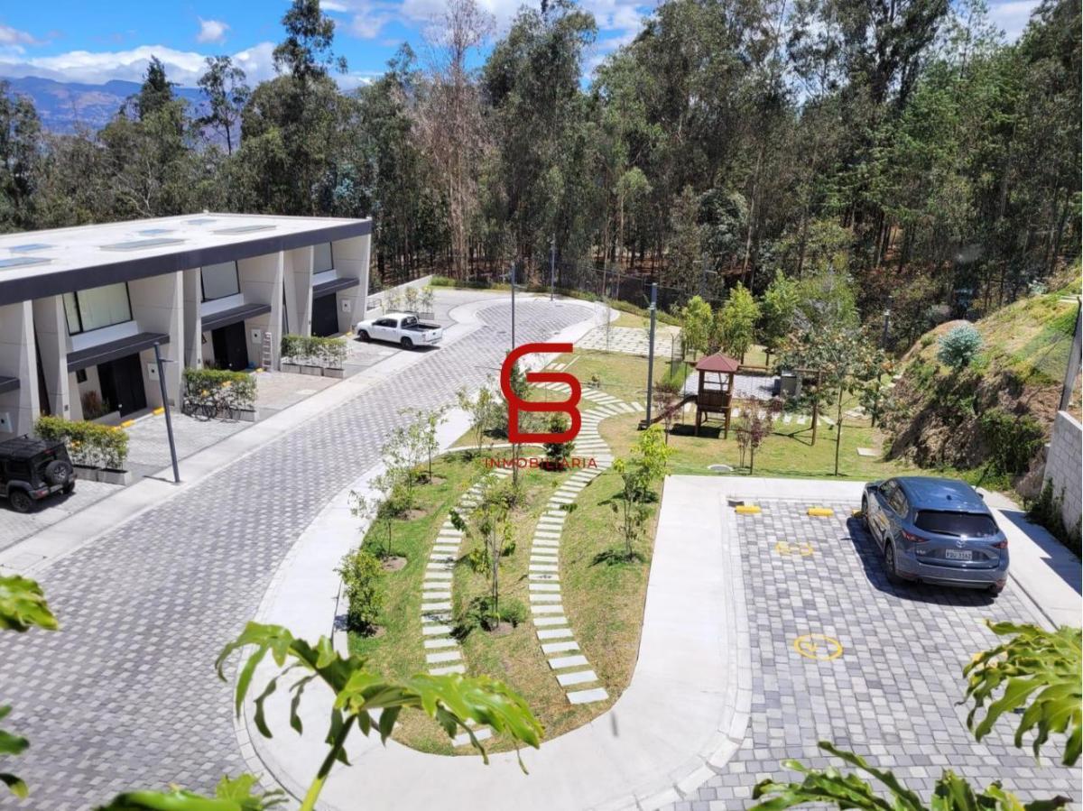 Vendo Ultima Casa Doble Altura a 7 Min del Club Rancho San Francisco - Nayon — imagen 7