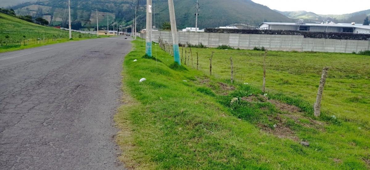 Hermoso Terreno en Venta Totalmente Plano en Calacali Industrial — imagen 4