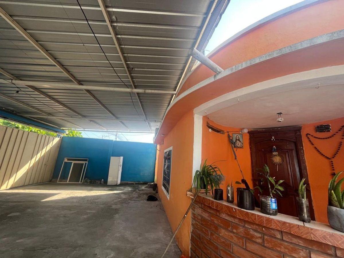 Se Vende Terreno Esquinero de 2 Frentes, con Casa, El Oro — imagen 7