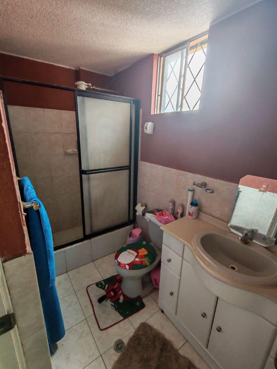 Calderon Casa Esquinera en Venta / Conjunto Las Gardenias — imagen 7