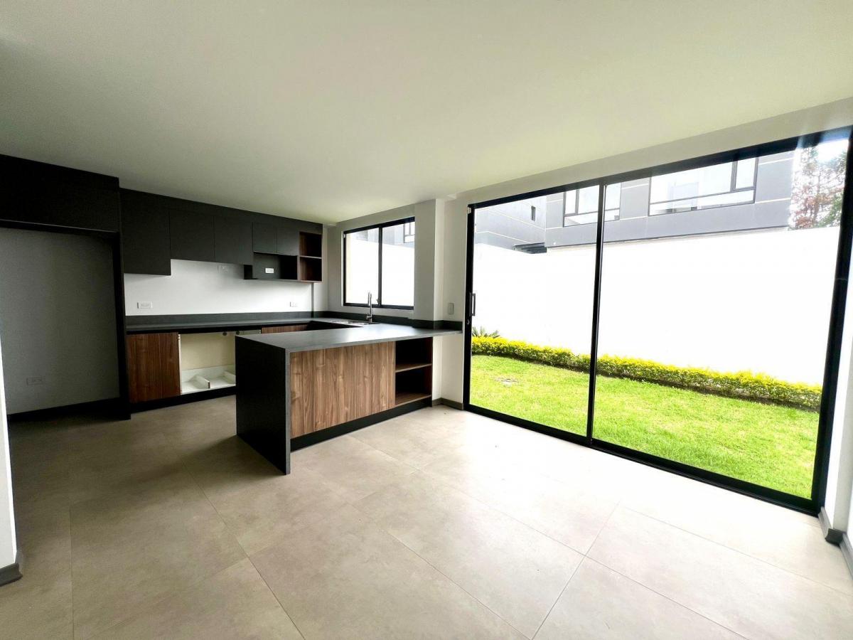 Mv Sector Villa Vega de Tumbaco, en Venta Casa de 3d, 128.8 m² a Estrenar con Jardin Amplio — imagen 7