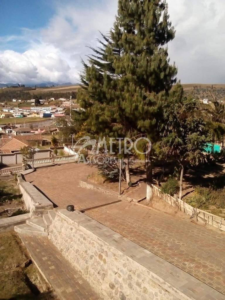 Terreno Esquinero en Venta 3.736 m² en Cangahua - Cayambe — imagen 6