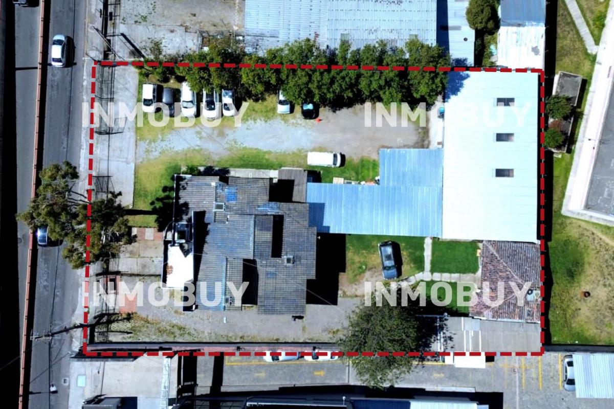 Vendo Terreno con Oficinas y Vivienda en La Av Galo Plaza Lasso — imagen 8