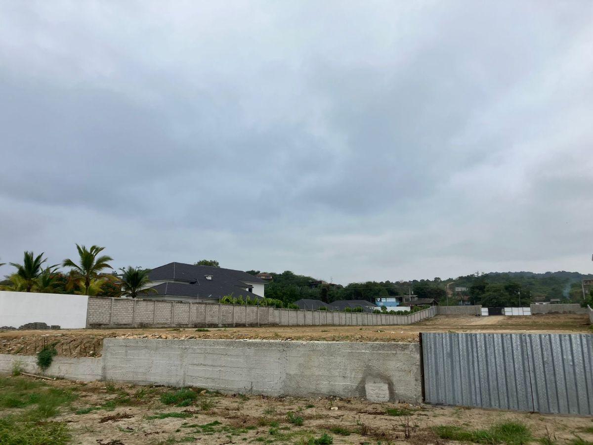 Terreno a La Playa con Preciosa Vista Al Mar, Mas de 44 m a La Playa en Curia — imagen 7