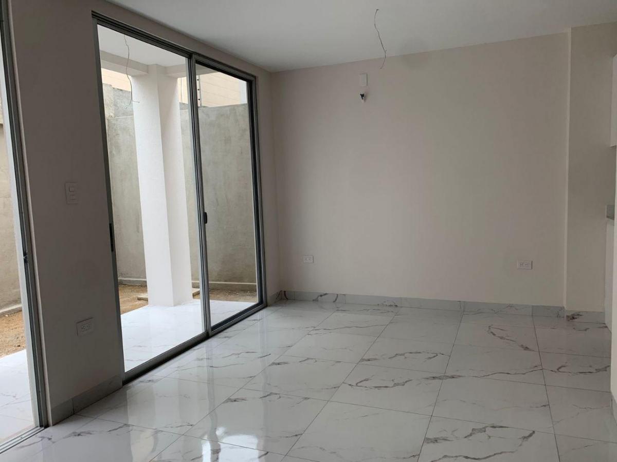 En Venta Hermosa Casa de Estreno en Urb. Millenium Village, Guayas — imagen 5