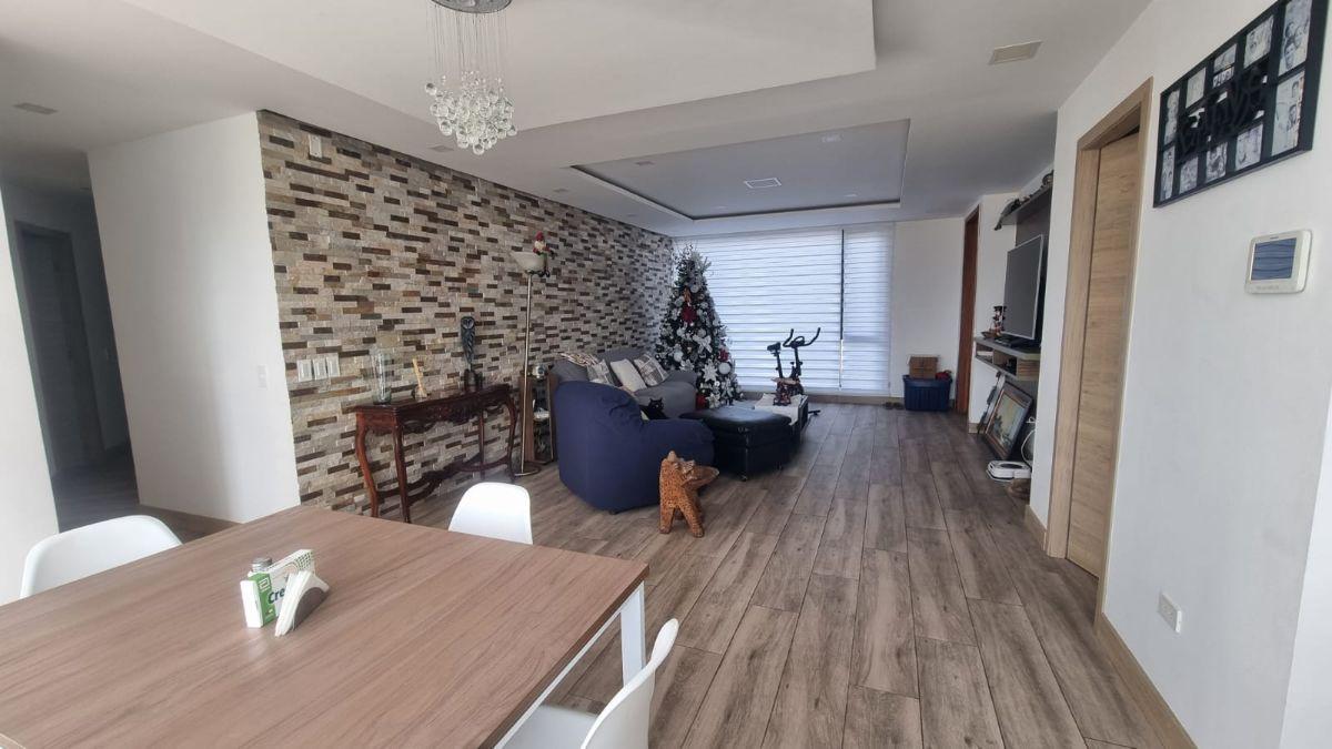 Vendo Amplio Departamento de 125 m² de 3 Dorm. en Tumbaco — imagen 4