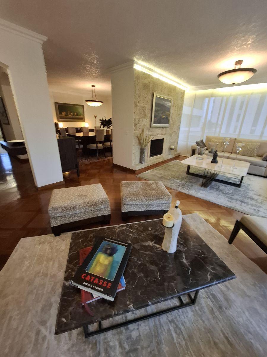 Departamento de Venta Remodelado - Sector González Suàrez — imagen 9