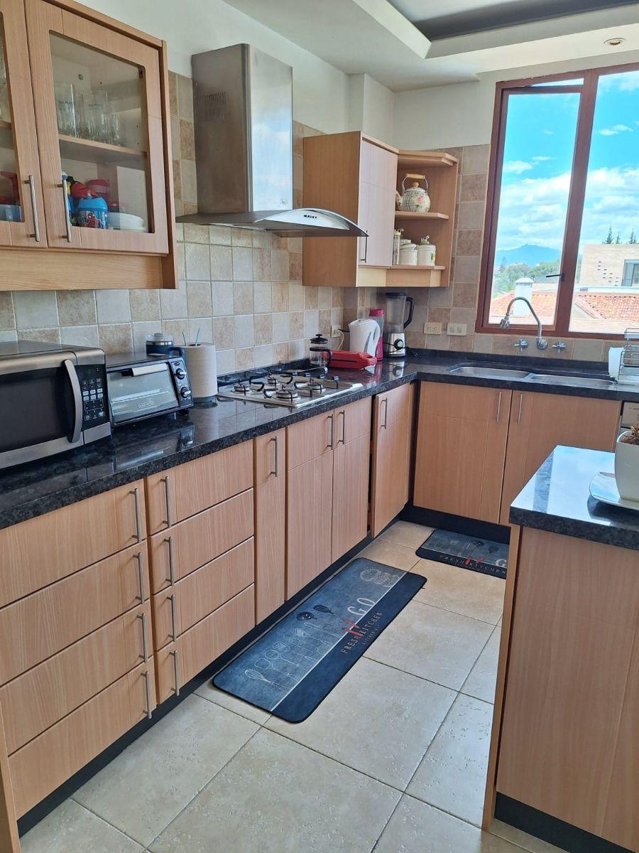 Comodo Departamento de Venta Muy Cerca de Quito y Los Valles — imagen 5