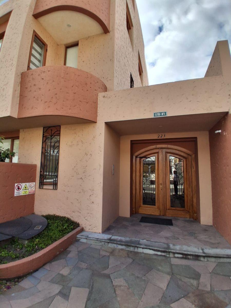Comodo Departamento de Venta Muy Cerca de Quito y Los Valles — imagen 2