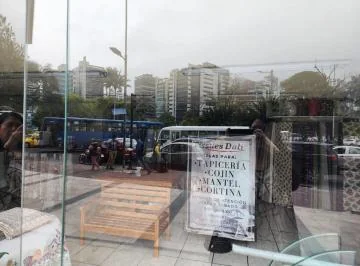 Venta Local Conercial Execlente Ubicacion — imagen 2