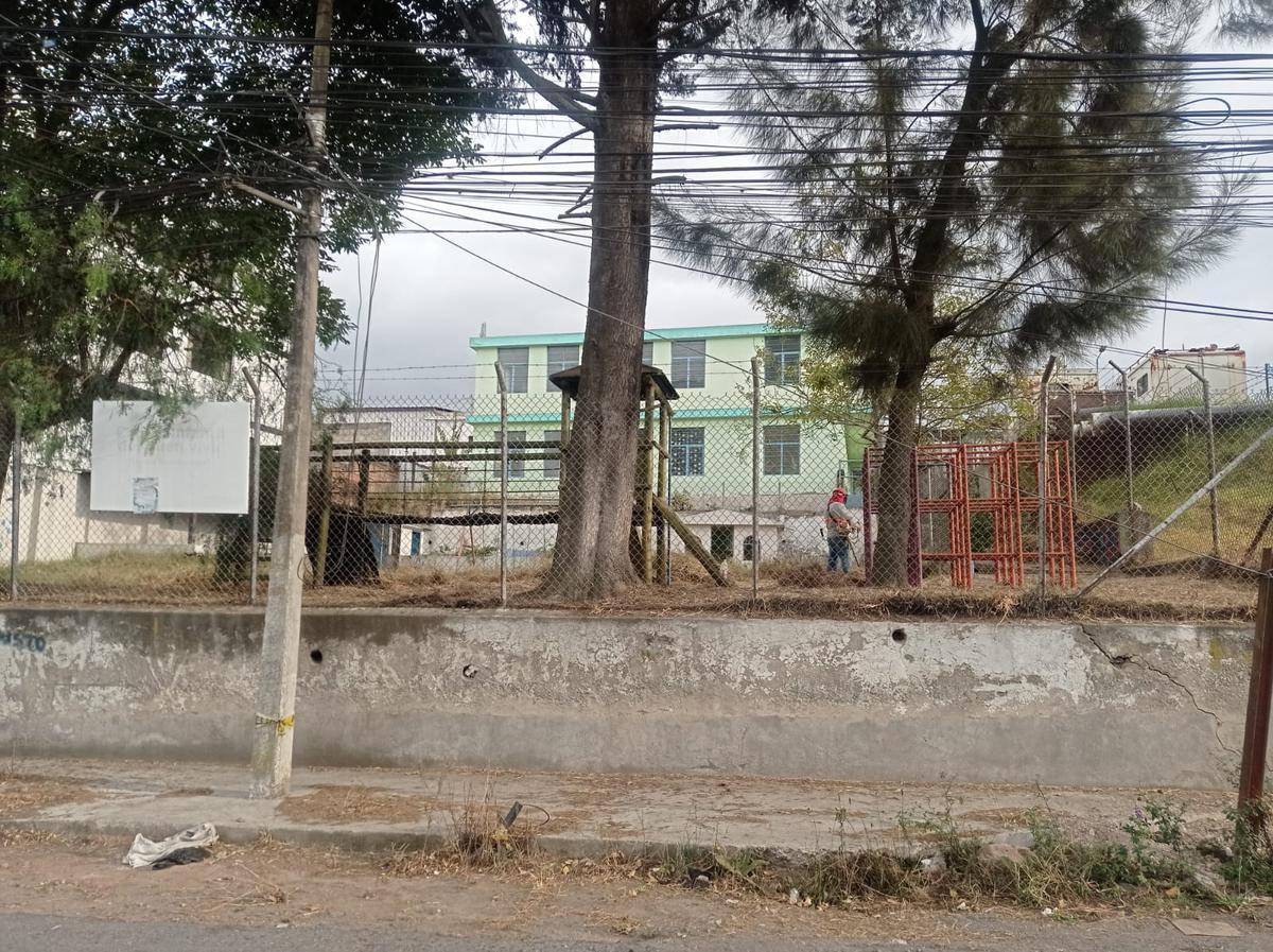 Se Vende Casa en Carcelén. Dos Frentes, Ideal Para Negocios, Cerca a Colegios. Provincia de Pichincha — imagen 6