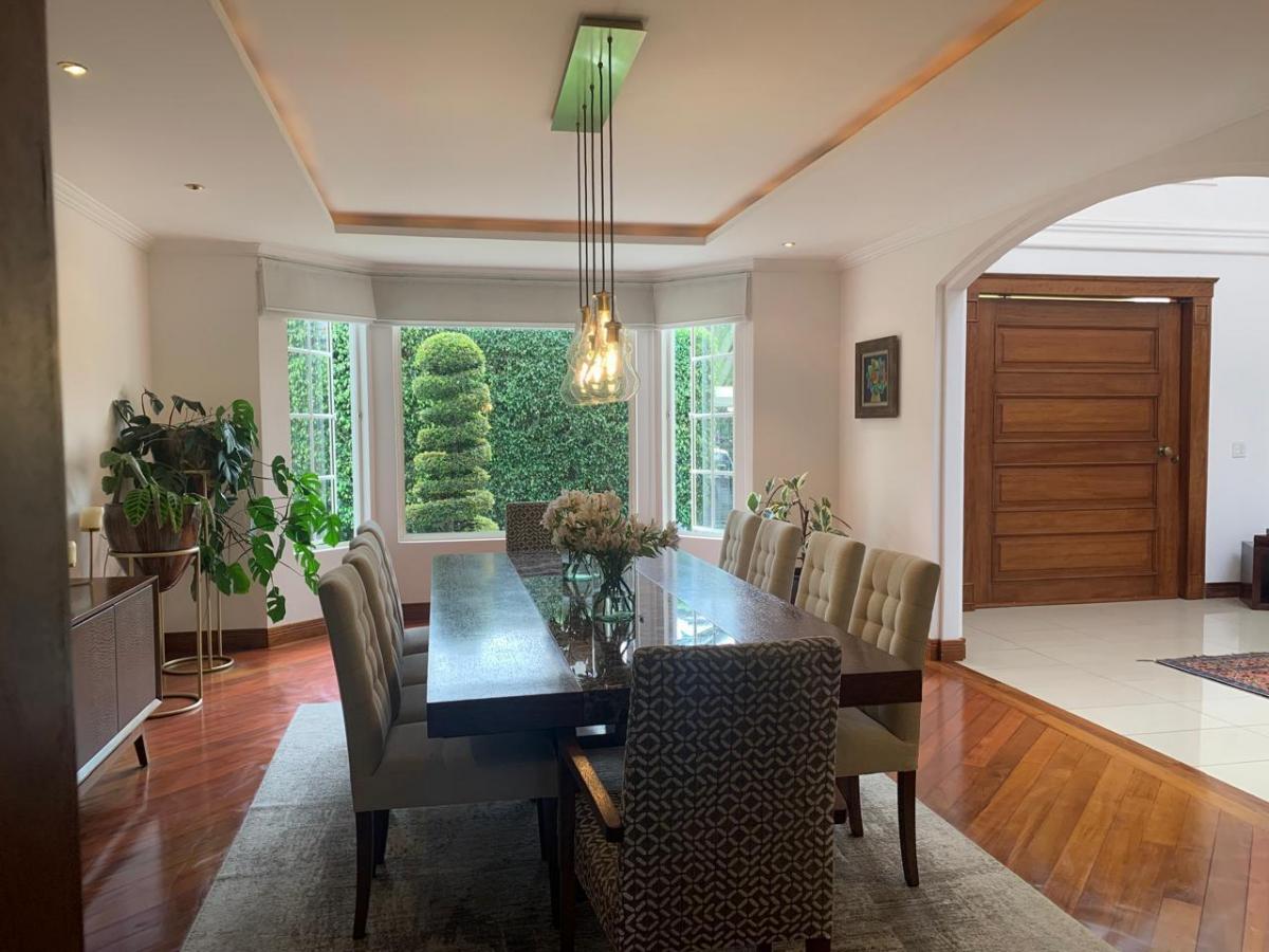 Casa de Venta en Cumbayá. Via Santa Ines — imagen 6