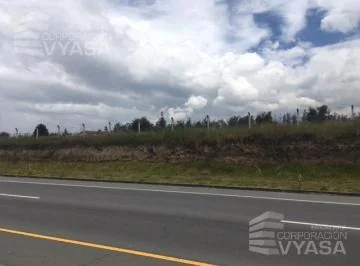 Tababela, Nuevo Aeropuerto, Lote de Terreno en Venta, 1.55 Ha — imagen 3