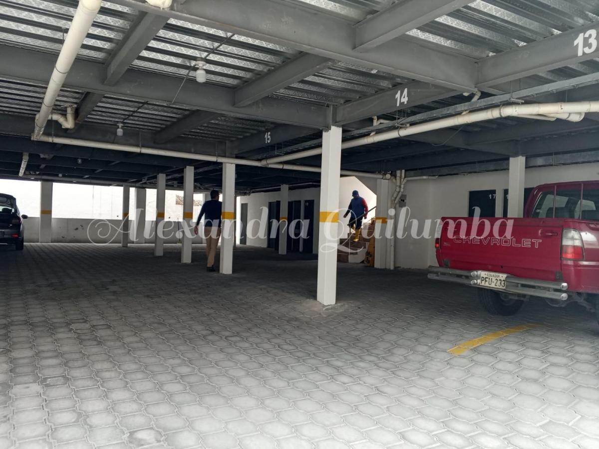 Hermoso Departamento por Estrenar Sector Carcelen — imagen 2