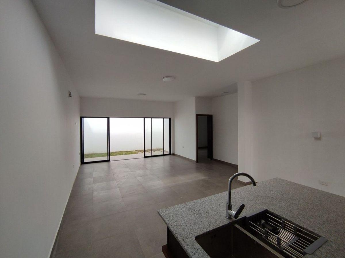 Casa Independiente de Venta en Portoviejo, Manabí — imagen 6