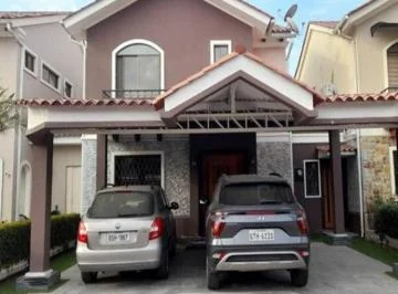 Oportunidad Única Venta de Casa en Terranostra, Guayas — imagen 4